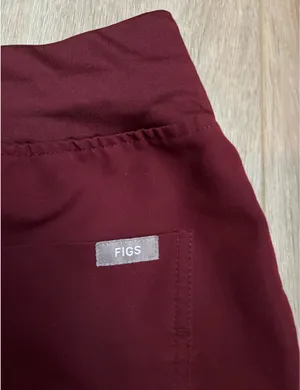 FIGS High-Waisted Zamora Jogger Scrub Pants thumbnail 4