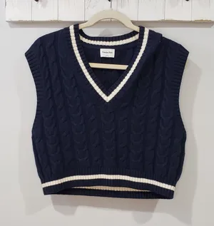 Sunday Best Winston Sweater Vest Womens M Navy Cable Knit Cropped Aritzia thumbnail 1