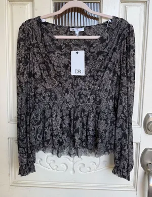 DR2 Womens Paisley Smocked Waist Peplum Blouse Top Black White Size XS ‎ NEW thumbnail 1