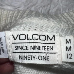Volcom Offwhite Sweater Women’s‎ Size Medium (12) thumbnail 4