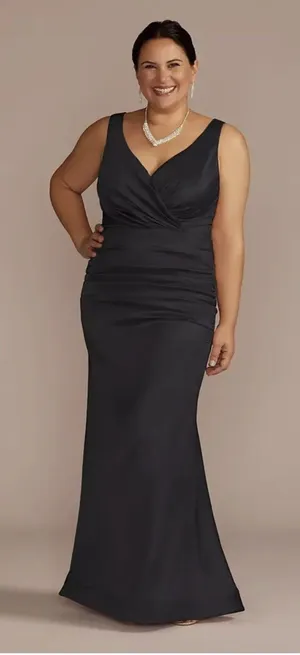 David's Bridal GALINA SIGNATURE Women’s Stretch Satin Ruched Mermaid Dress Black Size 2 EUC thumbnail 1