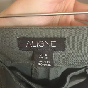✨Aligne Edna Wide Leg Split Green Sz 4 Pants✨ thumbnail 4