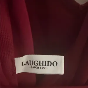 Elegant Burgundy V-Neck Sleeveless Dress thumbnail 2