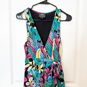 Anthropologie Cupro Faux Wrap Maxi Dress Size 0 Floral‎ Resort Tropical Vacation thumbnail 2