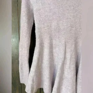 Urban Outfitters Sold Out Purple UO Grace‎ Off-The-Shoulder Romper Size S thumbnail 7
