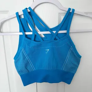 Gymshark Ultra Seamless Sports Bra Blue - Size Medium thumbnail 4