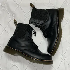 Dr Martens Black Lace Up Combat Boots(Size 5) thumbnail 3