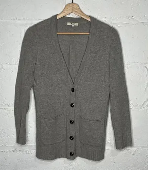 Madewell Woman's Coffee Shop‎ Button V-Neck Cardigan Merino Wool Sweater Size XS thumbnail 1