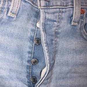 Levi’s rib cage straight ankle jeans size 27 thumbnail 4