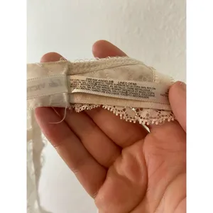 Victoria's Secret I do honeymoon bra size 32C thumbnail 4