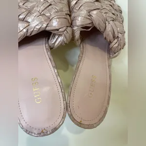 Guess‎ NWOT Women’s Byanna Woven Heels Sandals Size 9 thumbnail 5