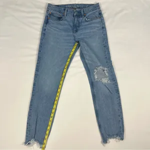 American Eagle Light Blue Denim Jeans, Size 4 Short thumbnail 4