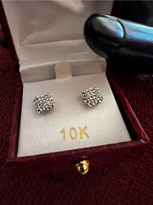 10K Yellow Gold Crystal Encrusted Square Stud Earrings thumbnail 4