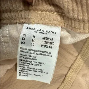 NWOT American Eagle Stretch Super High Rise Baggy Wide Leg Corduroy‎ Cargo Sz 14 thumbnail 9