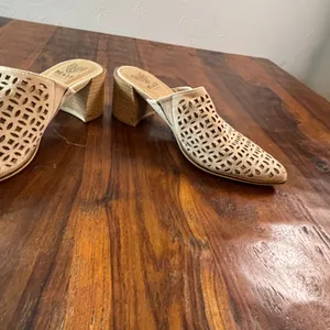 Beast Fashion Womens Tan Laser Cut Pointed Toe Block Heel Mules Size 7.5 thumbnail 6