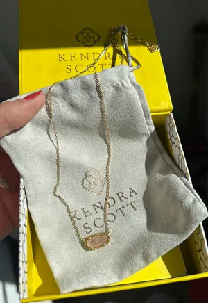Kendra Scott Elisa Necklace thumbnail 2