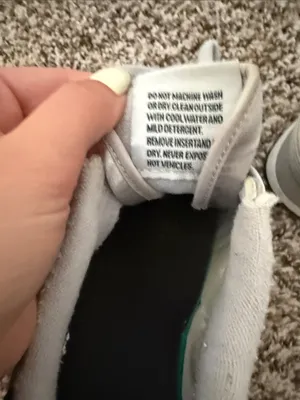 New Balance 574 v2 Gray and Black Sneakers thumbnail 4