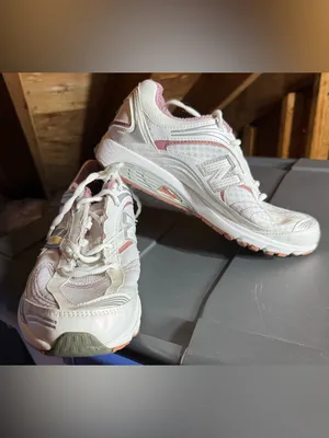 New Balance White and Pink Women's Athletic Sneakers thumbnail 2