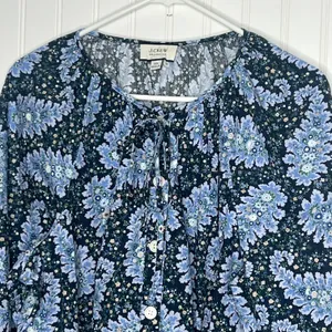 Collection tie-sleeve button-front top in Ratti® Pacific paisley XXL thumbnail 4