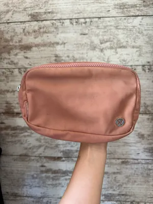 Lululemon Belt Bag thumbnail 2