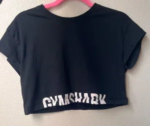 Gymshark Crop Top thumbnail 1