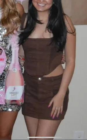 Pretty Little Thing Brown denim skirt set thumbnail 3