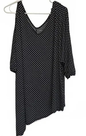 Lane Bryant Asymmetrical One Open Sleeve Tunic Blouse Plus Size 22/24 thumbnail 1