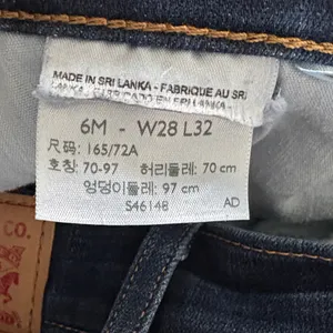 Levi Strauss & Co Classic Bootcut Jeans thumbnail 7