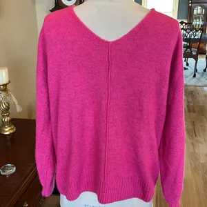 Vince Camuto Bright Pink Lightweight Sweater V Neck Womens Small Oversized thumbnail 6