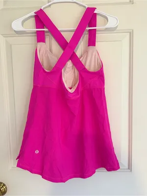 Lululemon tank top thumbnail 2