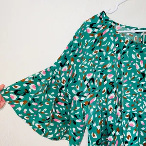NWT GiGio USA Dot Printed Loose Fit Flowy Flutter Sleeve Knee Length Dress thumbnail 3