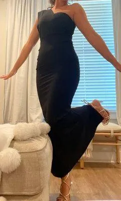 Pretty Little Thing Long Dress thumbnail 2