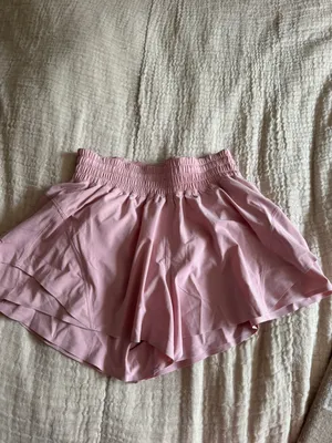 Lululemon Shake It out High Rise running short thumbnail 2