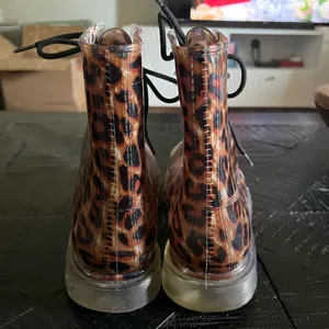 Source Unknown Leopard Print Lace-Up Combat Rain Boots Size 6 Women’s EUC thumbnail 3
