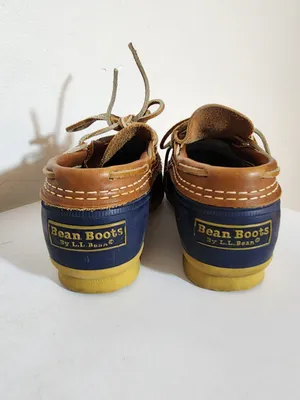 L.L. Bean Tan and Navy Womens Bean Boots Rubber Mocs Size 6 Wide thumbnail 4