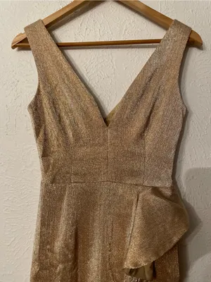 Black Halo Gold Hendricks Gown Metallic Gold V-Neck Maxi Dress Side Peplum thumbnail 7