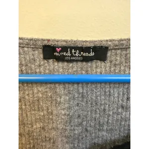 Mixed Threads Ribbed Lace Trim Top Women Med Grey Excellent Cropped Long Sleeve thumbnail 2