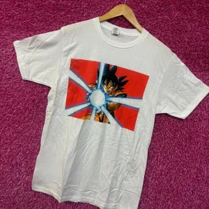 Dragon Ball z Goku Kamehameha T-shirt size medium thumbnail 3