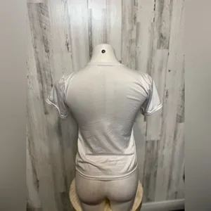 Friends Tshirt White Size M thumbnail 4