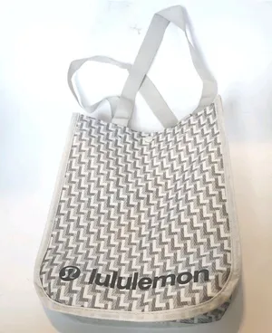 LULULEMON 2025 HOLIDAY Shopping Tote/Gym Small Bags Taupe 8" x 12" thumbnail 1