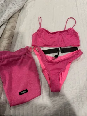 Triangl Bikini thumbnail 1