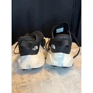 The North Face Altamesa 500 Womens Trail Running Shoes Black White NF0A8DB3 8.5 thumbnail 7