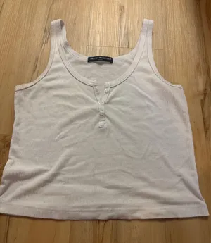 Brandy Melville Top thumbnail 1
