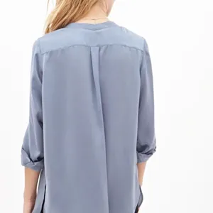 Forever 21 Long Sleeves Sateen V-Neck Blouse Size M thumbnail 2