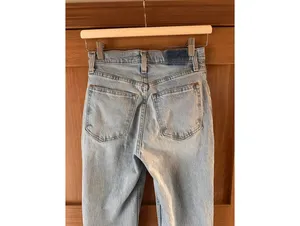 Abercrombie & Fitch The 90’s Straight Ultra High Rise Curve Jeans Women’s 26/2S thumbnail 7