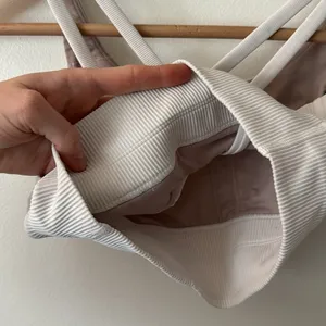Lululemon 4 Energy Bra *Long Line Texture in White thumbnail 9