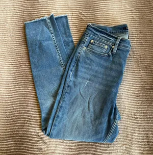 High Rise Skinny Jeans thumbnail 9