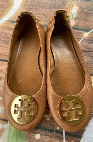 Tory Burch Tan Gold Flats thumbnail 1