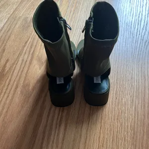 Steve Madden green shoes thumbnail 6