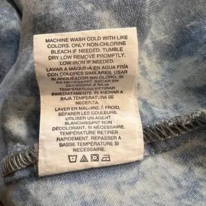 Thread & Supply Women's Blue Acid Wash Short Sleeve Pleated Top Size Medium thumbnail 5